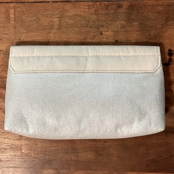 ☄️Cleanrance☄️ New Bvlgari Parfums Satin & Faux Suede Blush Pink Cosmetic Pouch - Picture 2 of 12